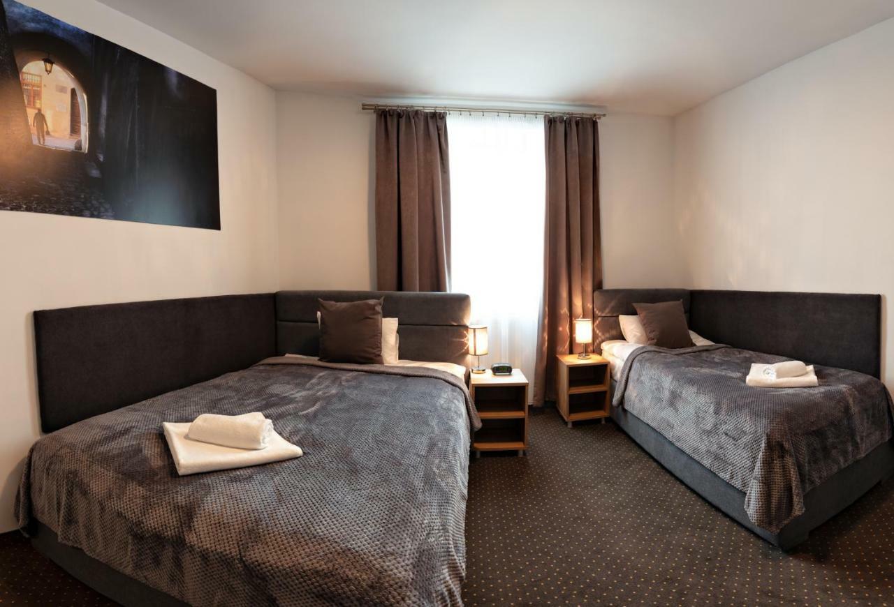 Hotel Lublin Ngoại thất bức ảnh